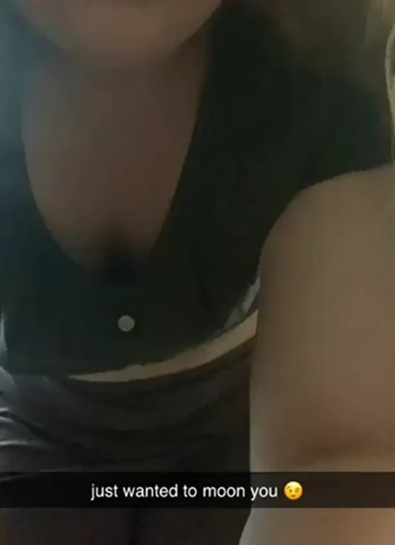 who likes a tease? 😁‹