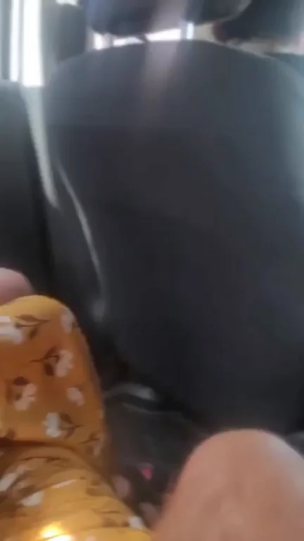 I don't think the Uber driver saw.