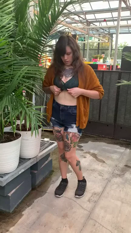 Home Depot Garden Slut: Tattooed Tease Flashes Her Perky Tits in Public