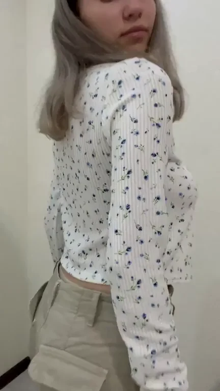 [IG] Do you think my ass is fuckable?