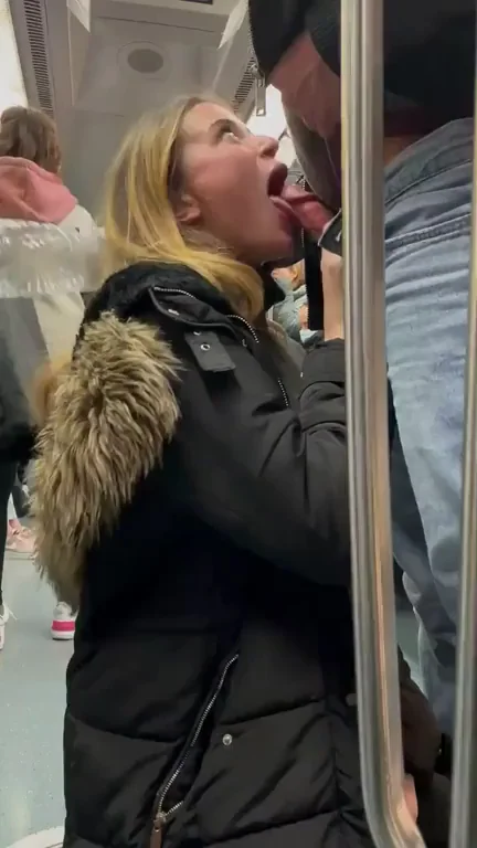 😈 Train Slut's Maniacal Deepthroat Laugh Fest 🍆😂