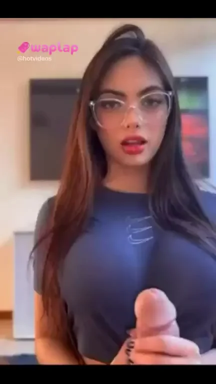 Nerdy Slut Brennyl Worships Massive Cock