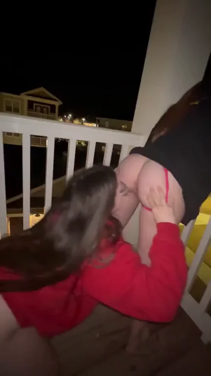 Balcony Slut Gets Fucked in Public View 😈🍑🌃