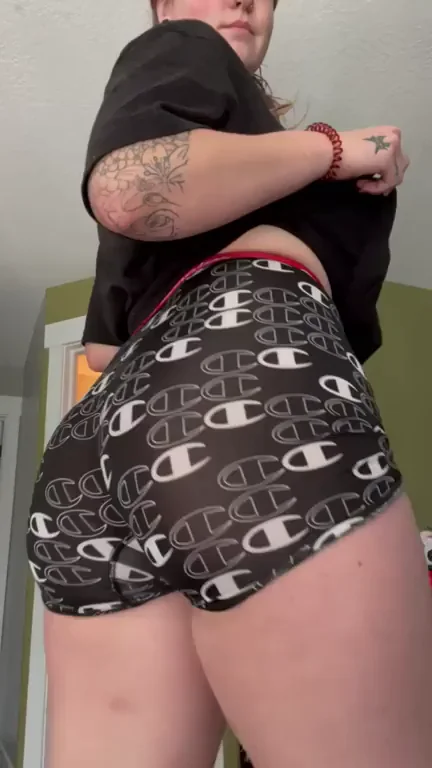 boxers are so comfy and make my ass look soooo good