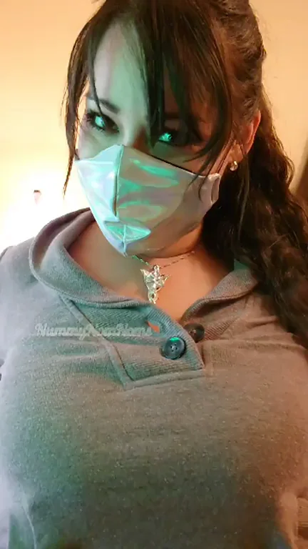 Huge Tits Tease Sending Good Vibes 😘💦