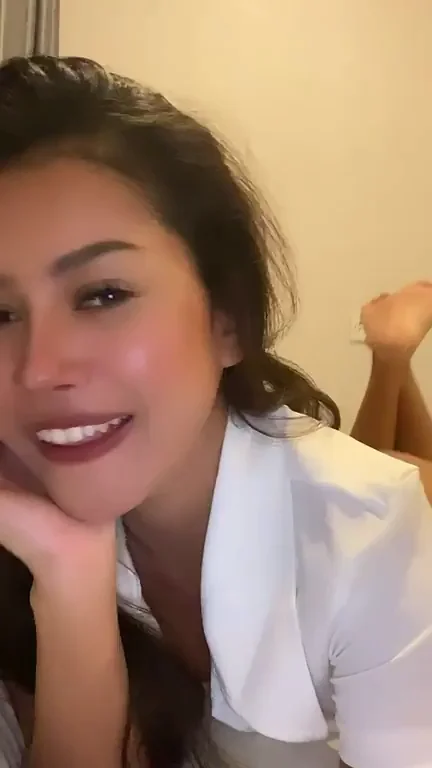Raw Fuck Promise? 😈 Asian Teen Tease in White Shirt 💦