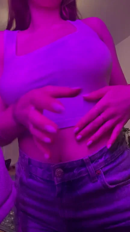recently 19 and perfect age to get bred