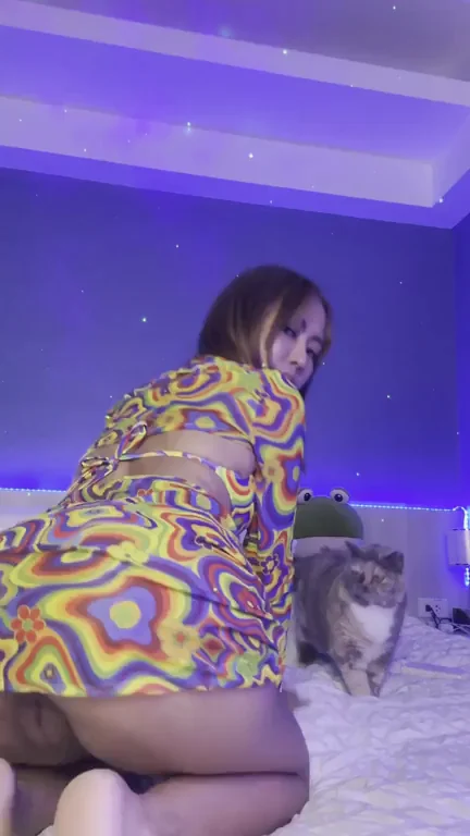 would you like to play with my fat pussy?