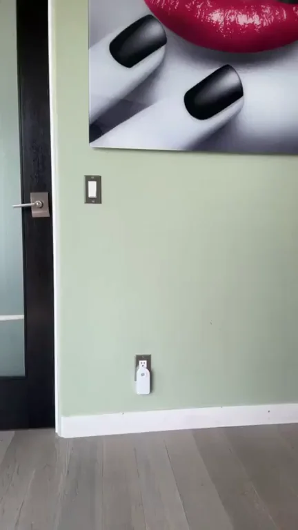 I'm tiny but my ass is super big!
