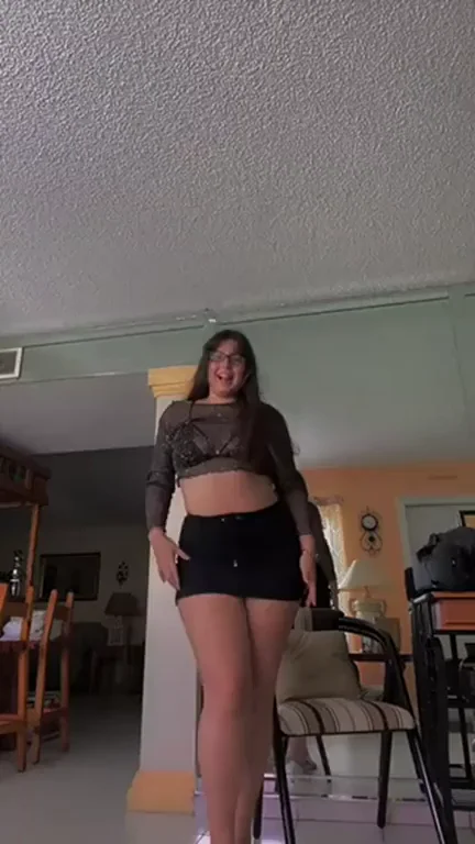 Twerk That Fat Ass on My Face, Sir? 😈