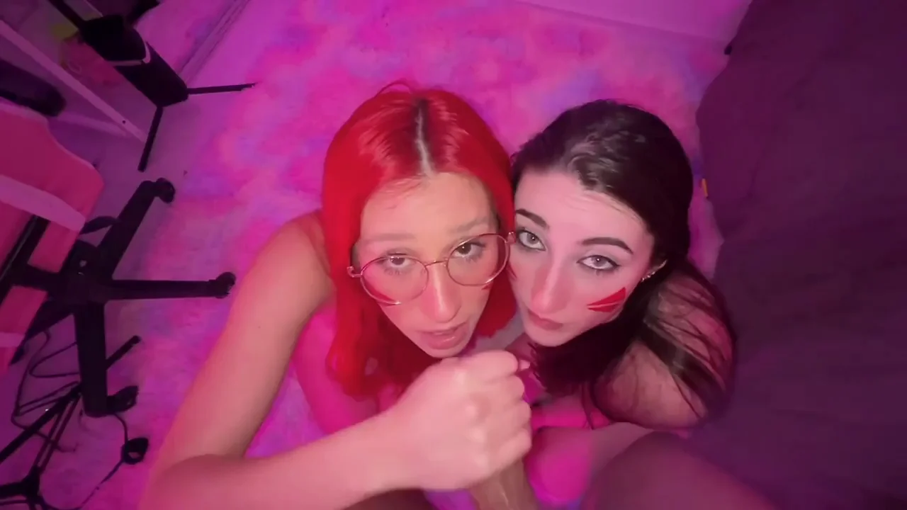 Selfish Slut Shares Fresh Cum Kiss 💦👅🔥