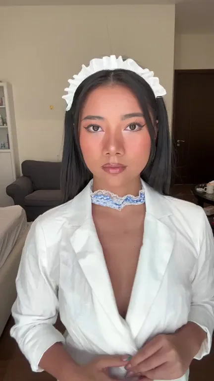 If you eat my Japanese pussy, I'll give u head. Deal? :)