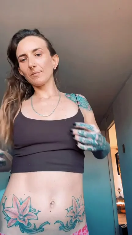 Momma Needs Your Help with These Tatted Tits 😈💦