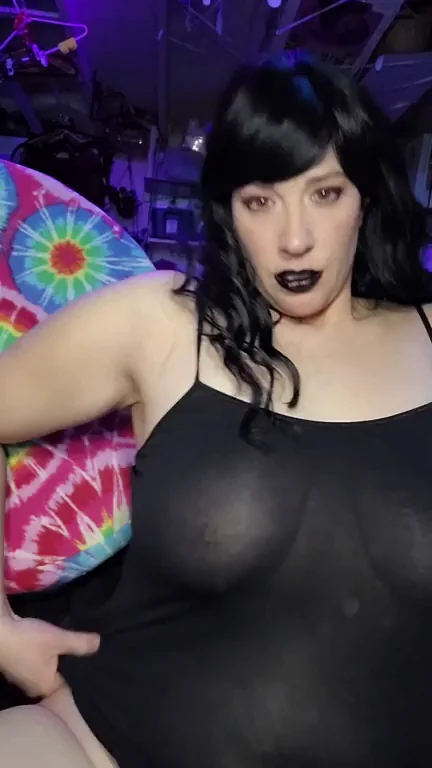 Sit Your Ass Down for Big Tiddy Goth GF's Domination 😈💋