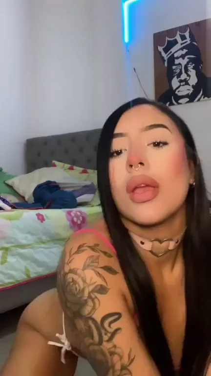 🔥 Latina Slut Asks: Drop Your Age If You'd Pound This Pussy! 💦