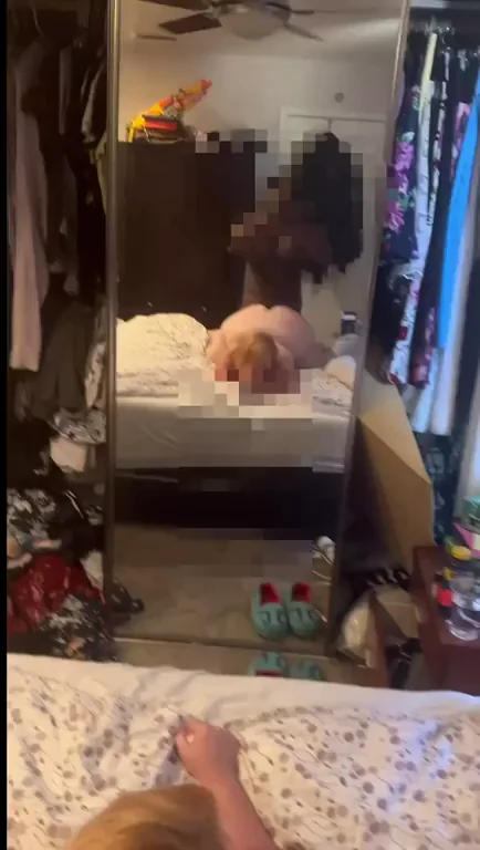 Thick pawg hotwife throwing it back on my chocolate dick