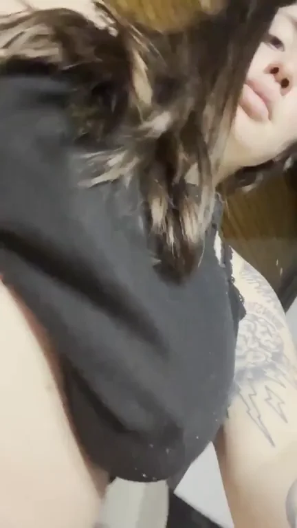 Am I cute enough to fuck missionary?🥺