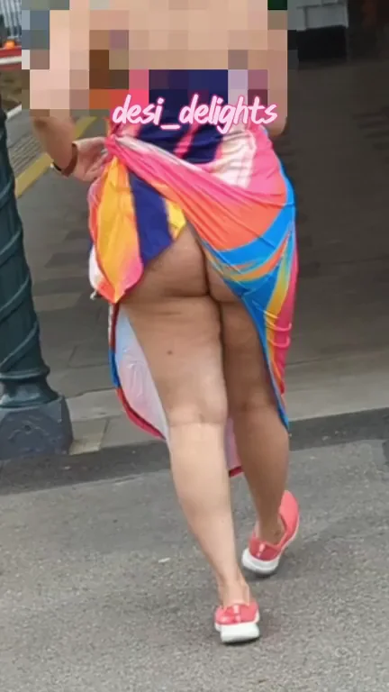 Desi exhibitionist slut