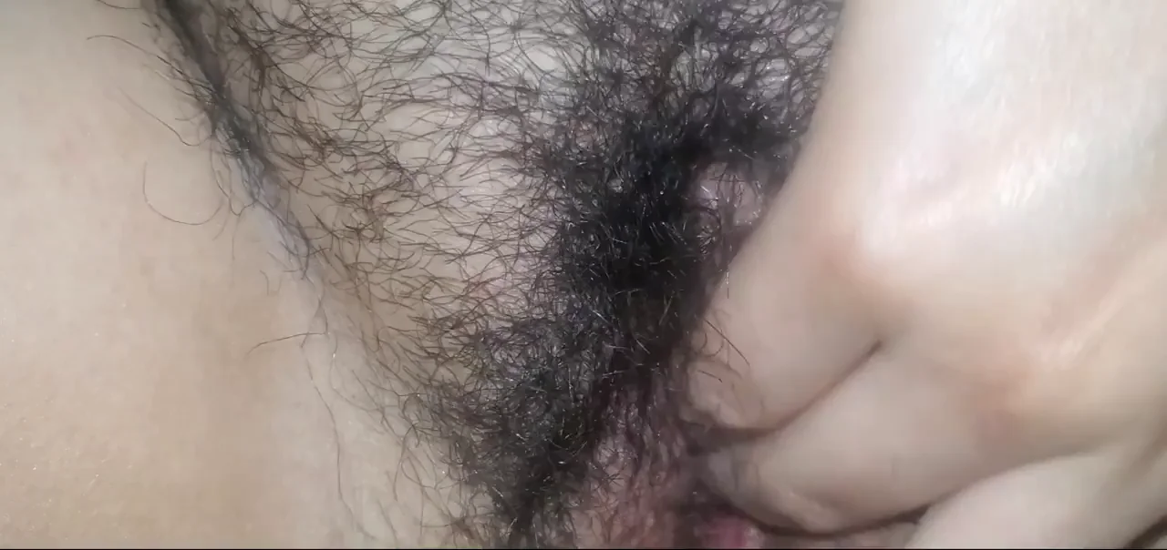 How's my pussy look? 😁˜