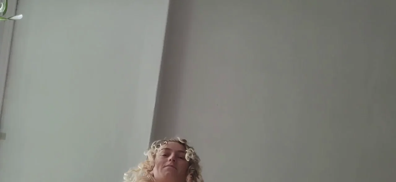 Have a peek up my skirt