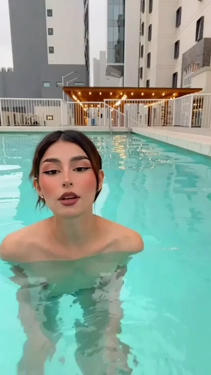 Naked Pool Tease: Come Poke This Horny Latina MILF 🏊‍♀️💦🍑