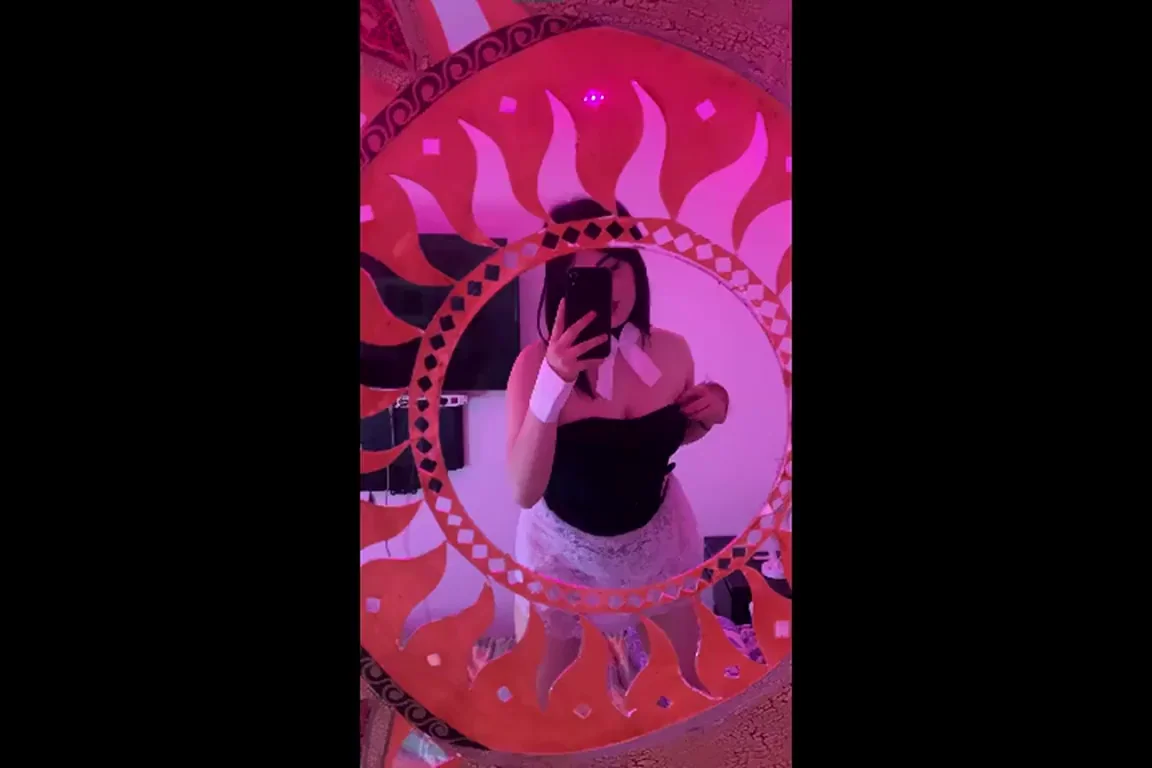 Goth GF's Massive Tits Bring Pure Bliss 😈💜🍒