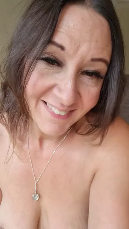 Can I be your favorite MILF?