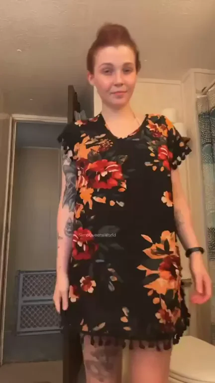 Lake Day Tease: I'll Strip Naked & Show My Juicy Ass & Pussy 😈🏖️