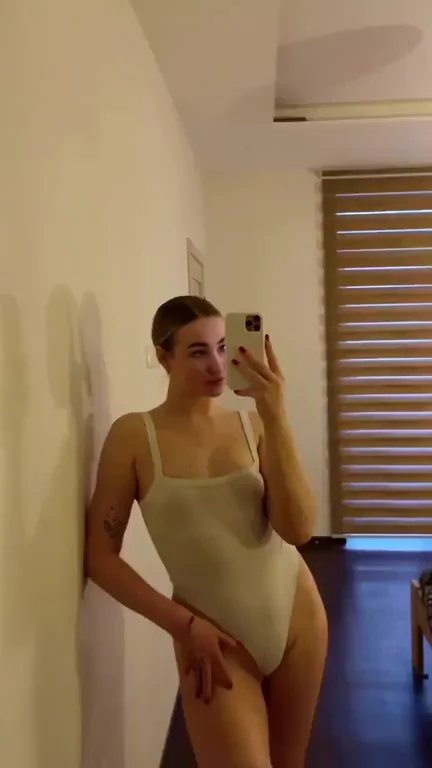 How many inches will you put inside me?