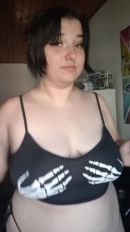 I'll be your goth slut