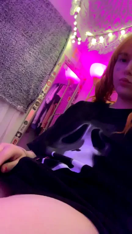 Cute Redhead Tgirl Next Door Strokes Her Big Girl Dick 🏳️‍⚧️🍆💦