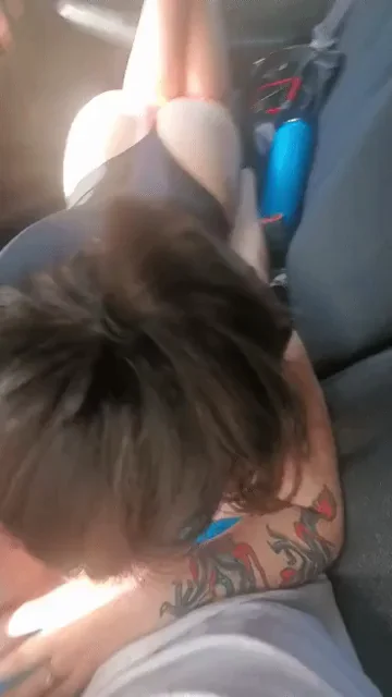 Suckin' Cock Anywhere Anytime 🚗🍆💦