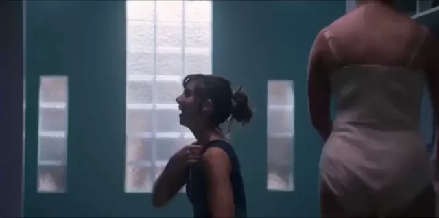 Alison Brie Locker Room Tease 💦🔥