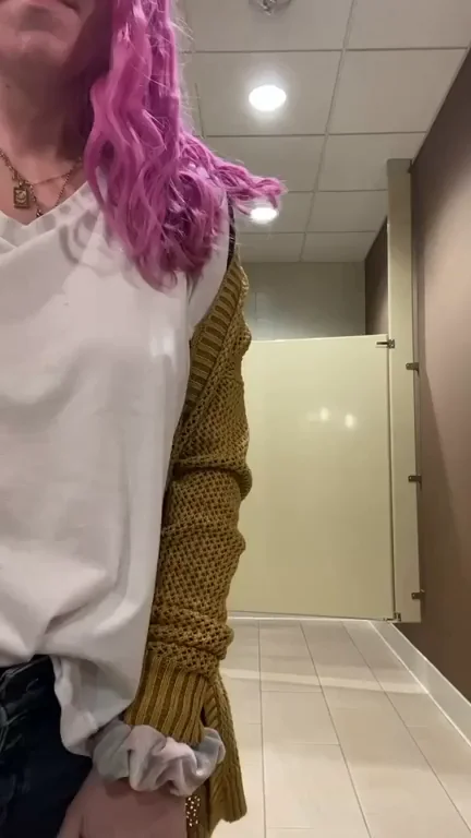 Office Slut Back from Vacation: Tits Out & Ass Up in the Bathroom 😈💦