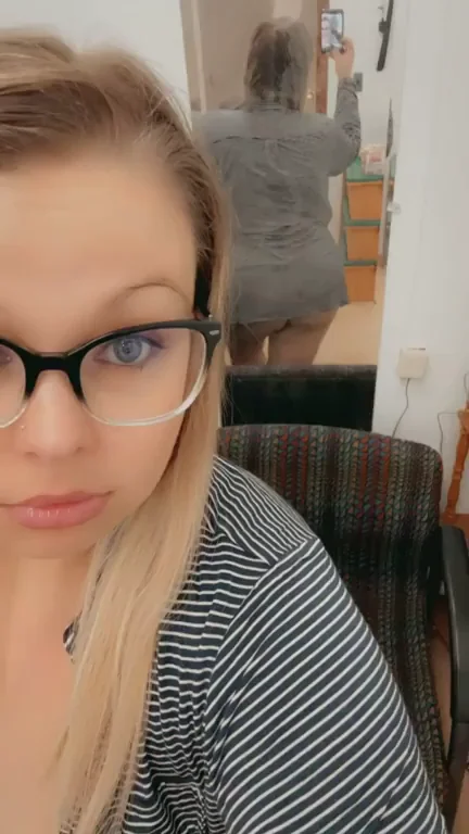 Whoops ..forgot my scrubs at home today 🤤·ðŸ¼"â™€ï¸