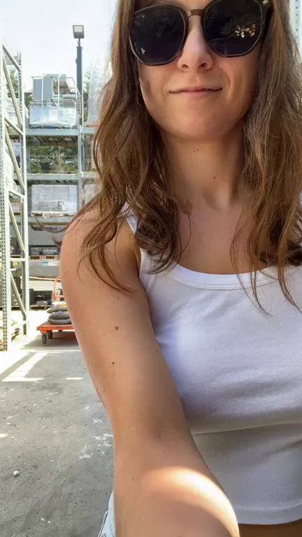 I'm just here for some tools....oooops, there are my boobies
