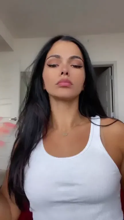 🔥 Petite Tits Tease by Sultry Social Slut 💋