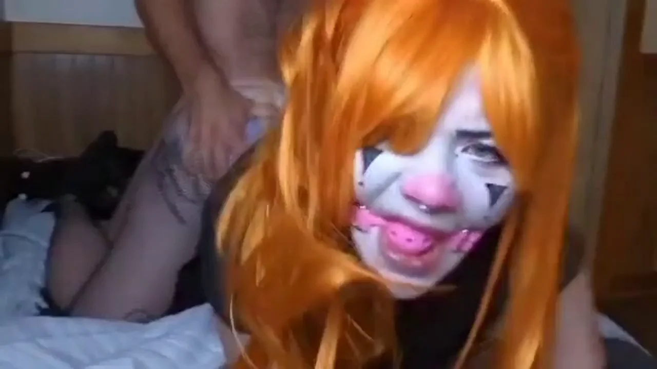 🤡 Hotwife Clown Slut Gets Her Ass Blown Out by Hung Bull in Doggy! 🍑💦