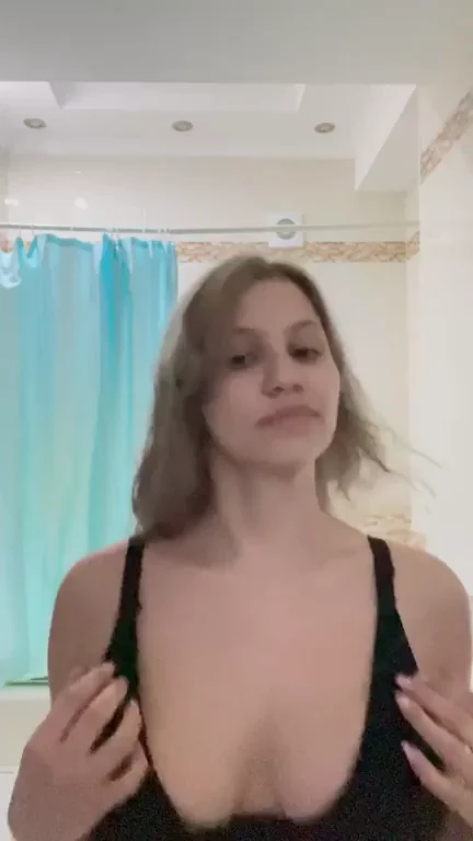 if some1 asks whats busty petite look like id like you to show them this