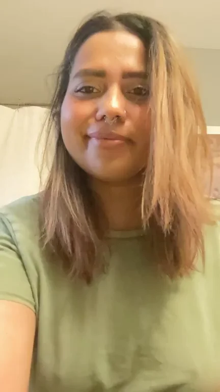 My Juicy Tits & Naughty Smile Gonna Make Your Cock Throb Hard 😏💦 [Indian Slut]