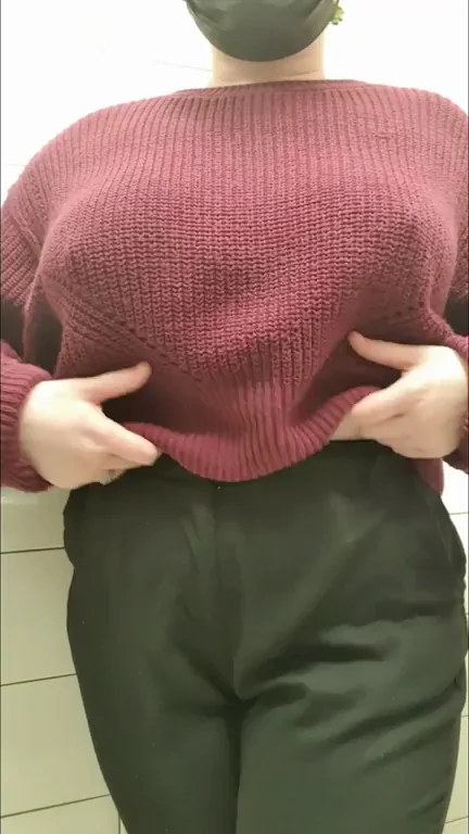 showing them off at work (OC)