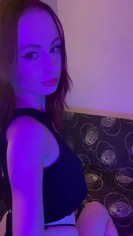 Rip Off My Thong with Your Teeth 😈🍑