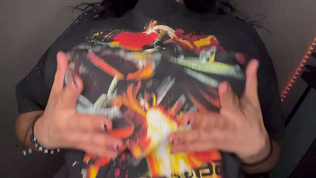 Bigger Boobs, Bigger Bounty: Epic Homemade Tit Tease