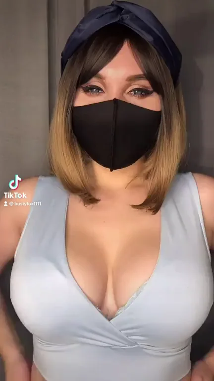 some bouncing boobs for y’all this evening :) [OC]