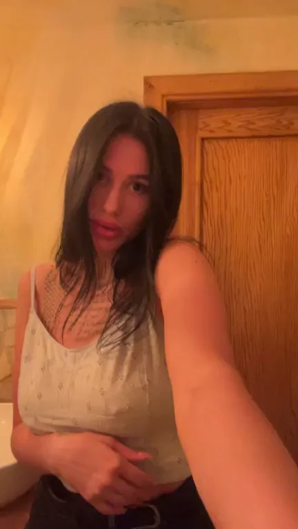 Milk My Juicy Tits on Your Throbbing Cock Daddy 😈💦