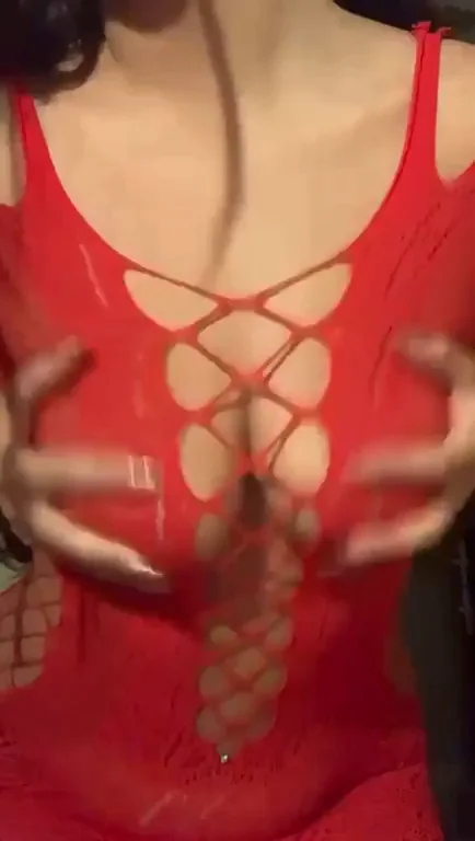 Teasing Stepdad with My Bouncy Busty Tits 😈💦