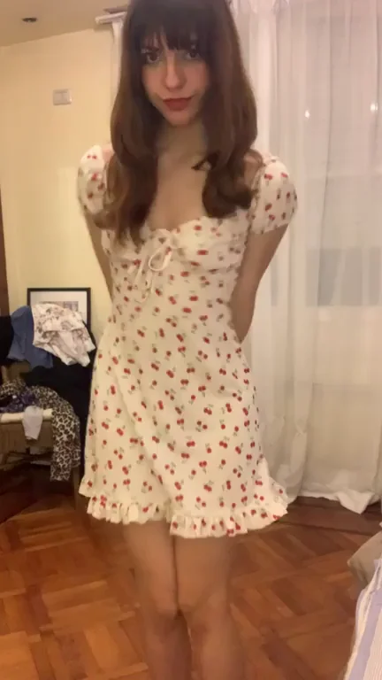 Petite and fuckable 😁Š