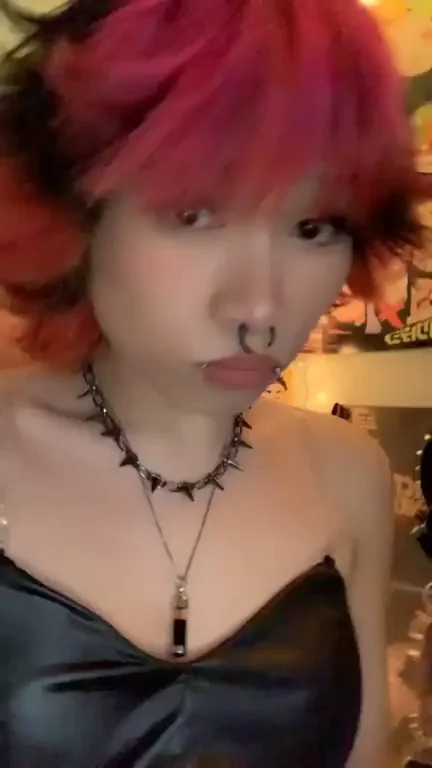 Would u flirt with me irl?