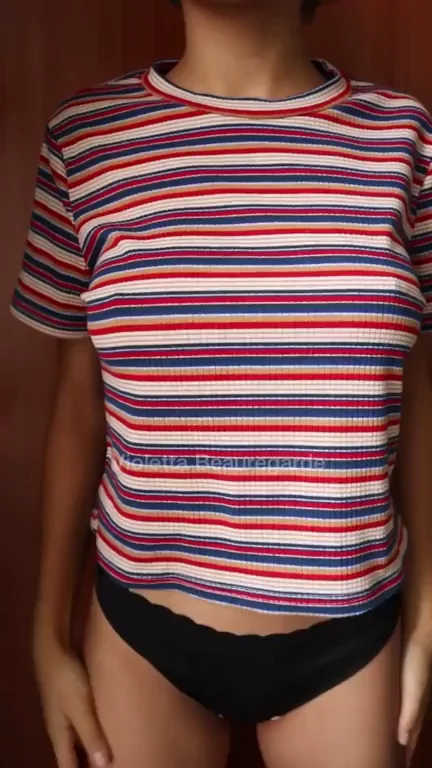 i always use tops that hide my curves cause I want to surprise who sees me naked for the first time