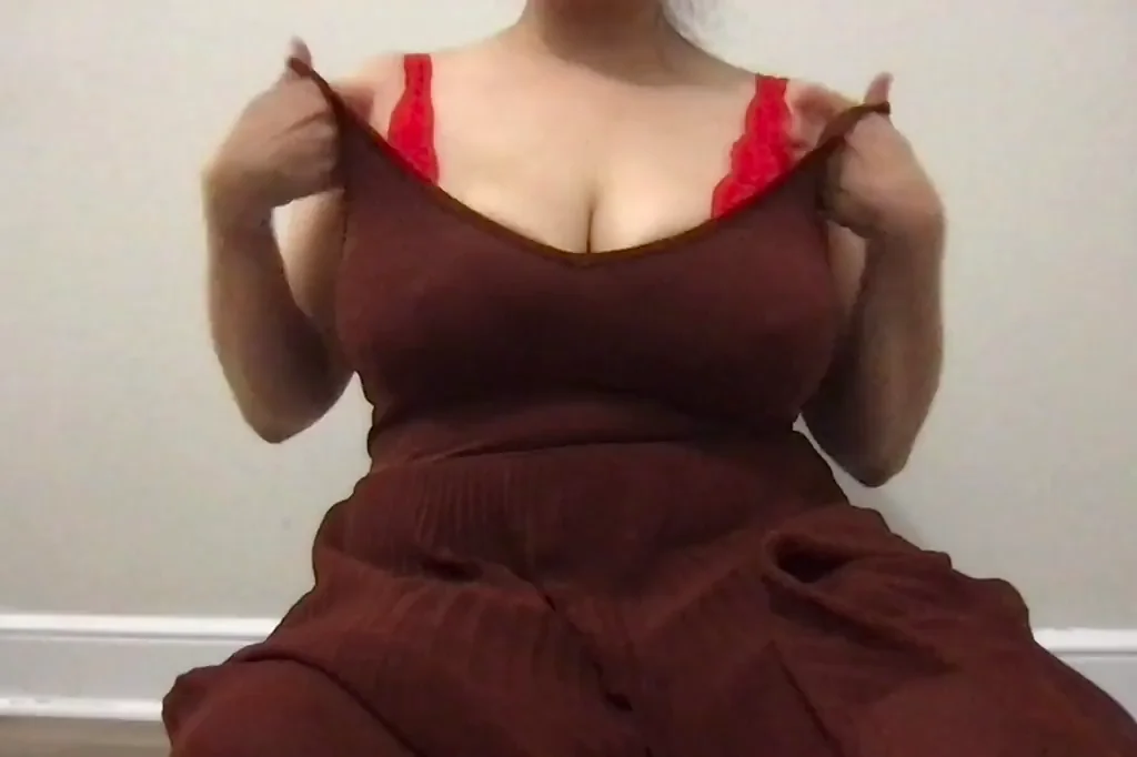 Reddit taught me to love my Asian 34Gs!